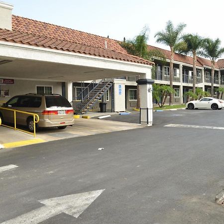 Welcome Inn קורונה מראה חיצוני תמונה