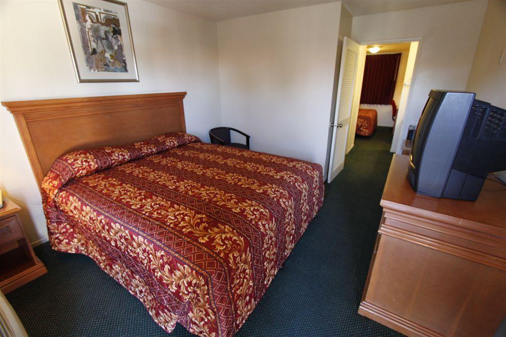 Welcome Inn קורונה מראה חיצוני תמונה